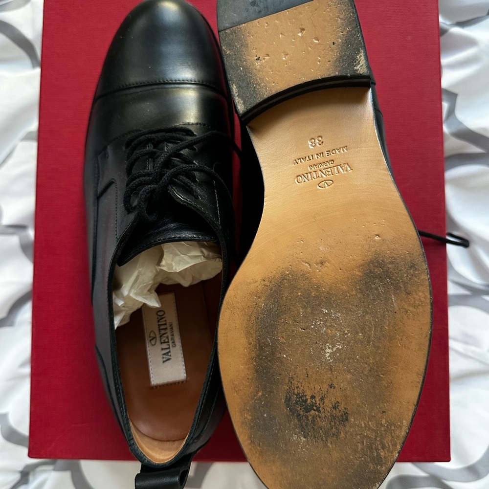 Valentino Garavani derby shoes - Picture 2 of 5